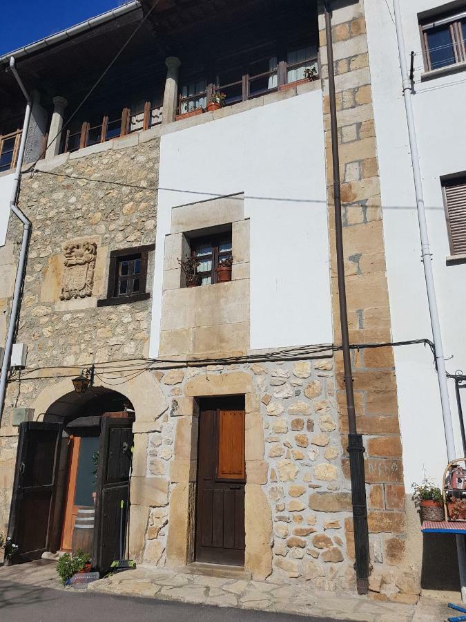 Casa Rural El Torrejon Arenas De Cabrales Luaran gambar